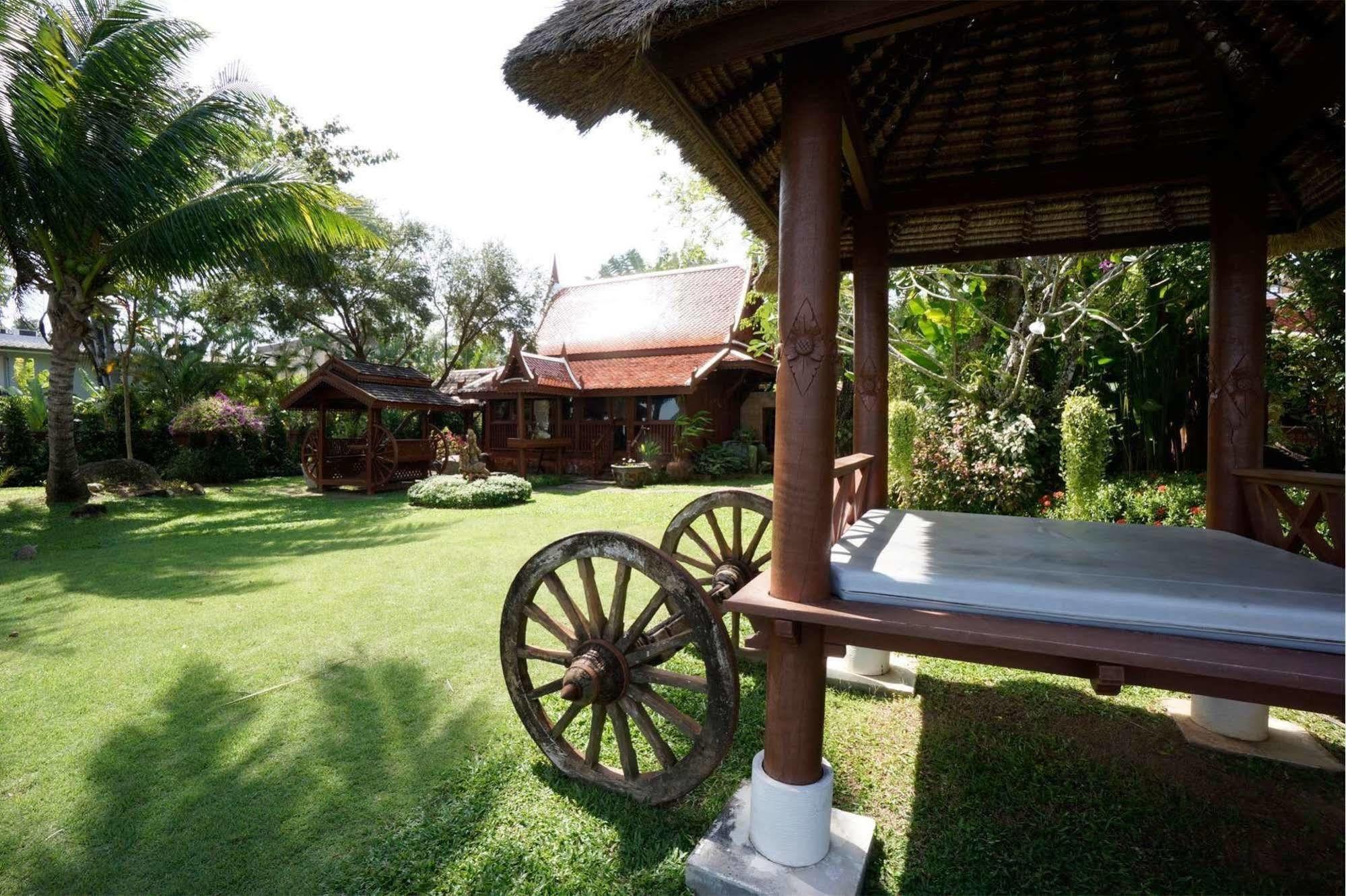 Hotel Baan Sang Pathum Rawai Exterior foto